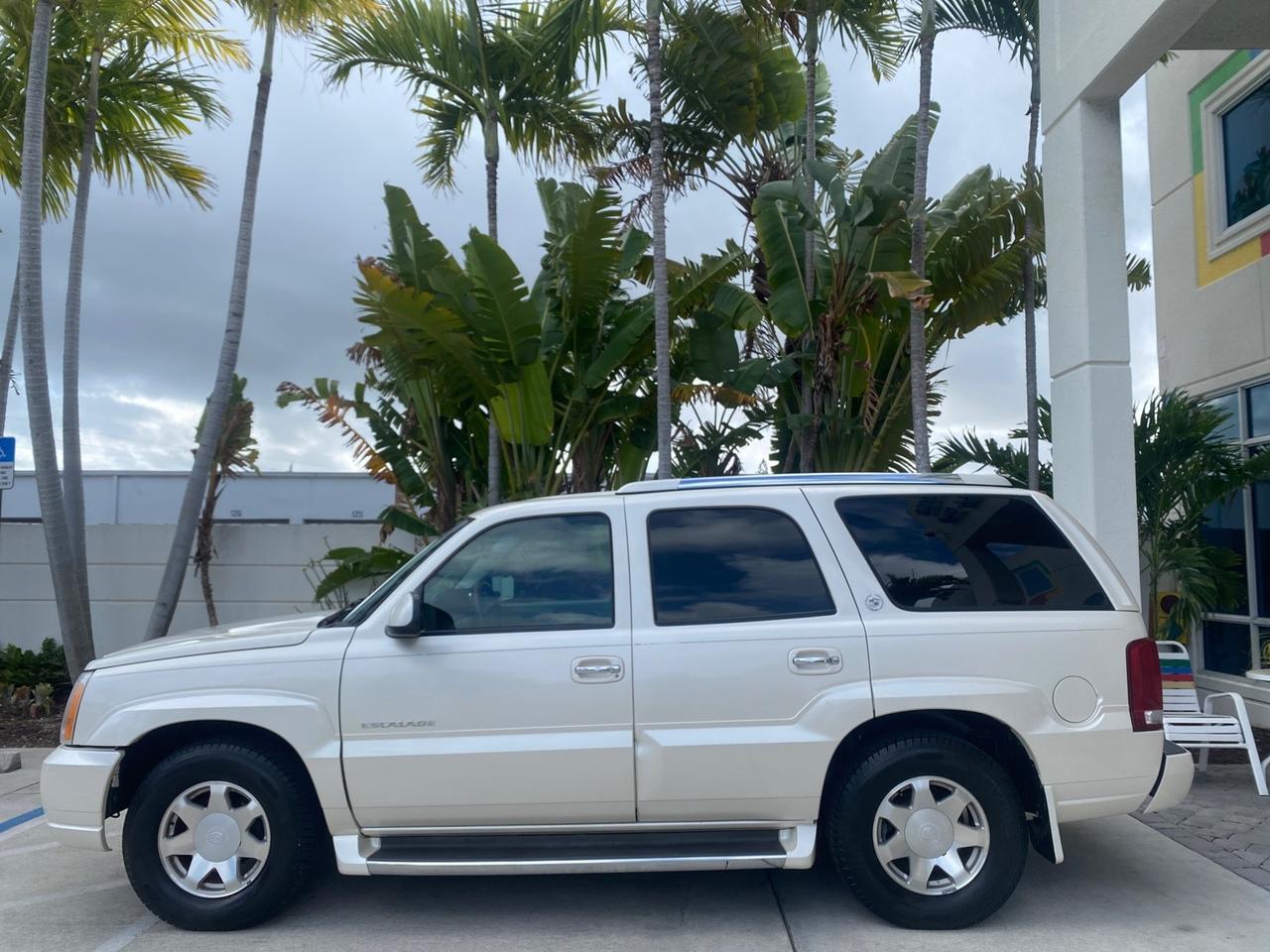 2002 Cadillac Escalade LOW MILES 67,881 1 OWNER Pompano Beach FL