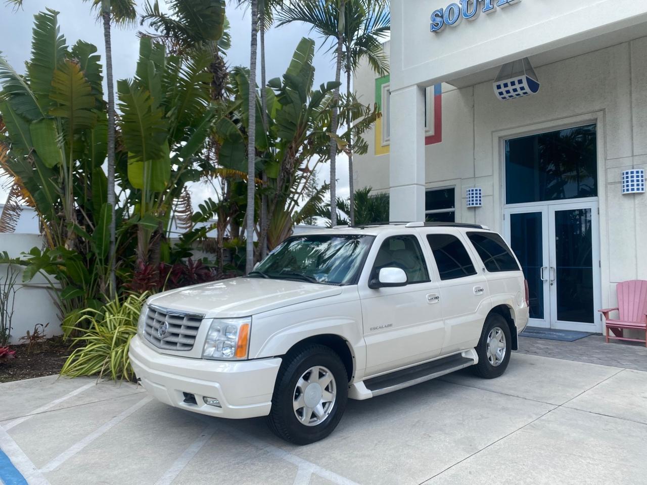 2002 Cadillac Escalade LOW MILES 67,881 1 OWNER Pompano Beach FL