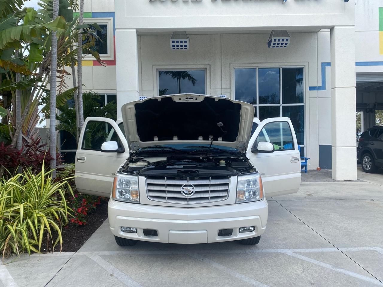 2002 Cadillac Escalade LOW MILES 67,881 1 OWNER Pompano Beach FL