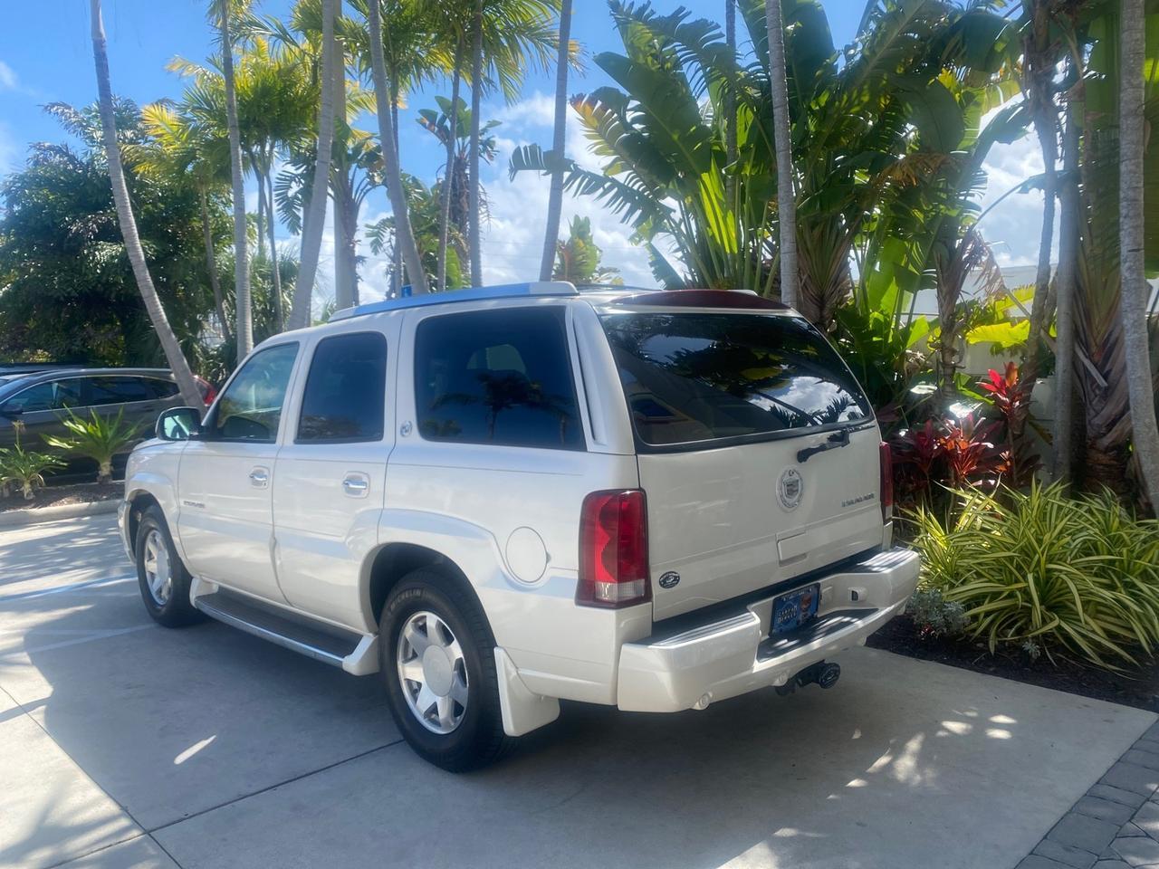 2002 Cadillac Escalade LOW MILES 67,881 1 OWNER Pompano Beach FL