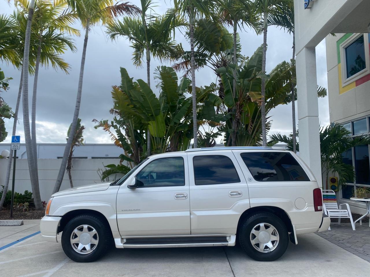 2002 Cadillac Escalade LOW MILES 67,881 1 OWNER Pompano Beach FL