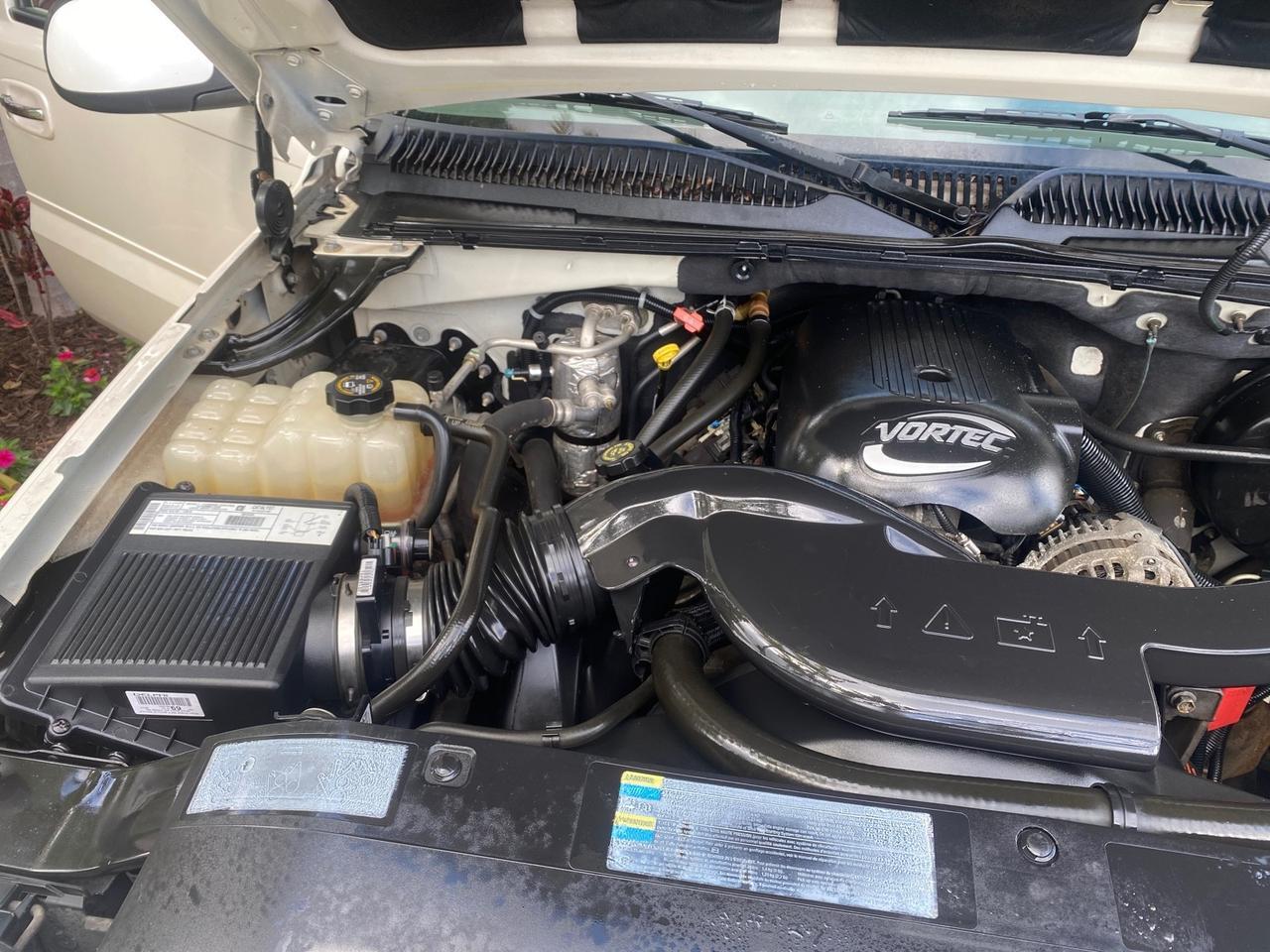 2002 Cadillac Escalade LOW MILES 67,881 1 OWNER Pompano Beach FL