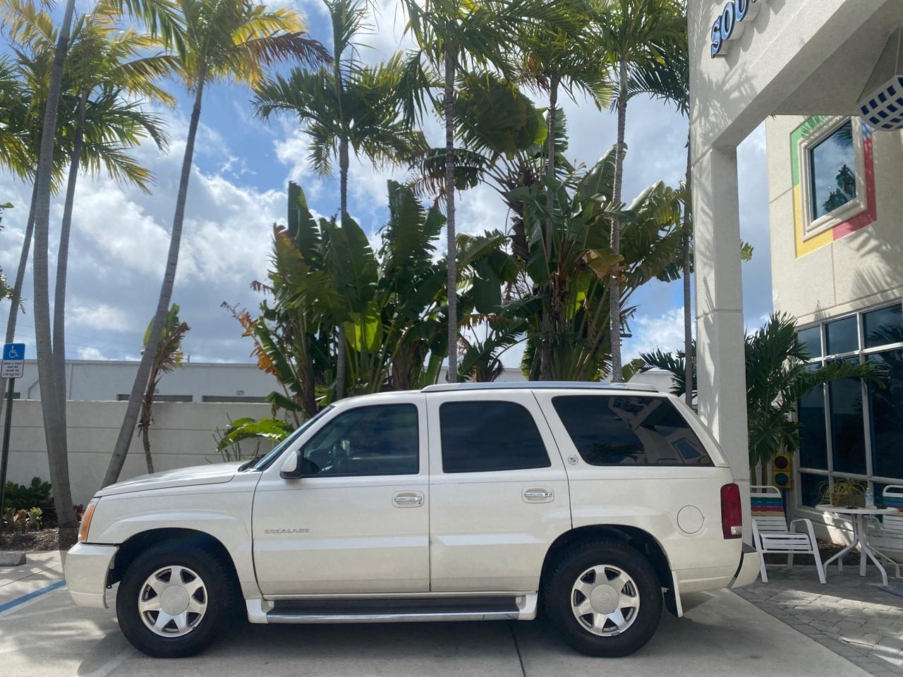 2002 Cadillac Escalade LOW MILES 67,881 1 OWNER Pompano Beach FL
