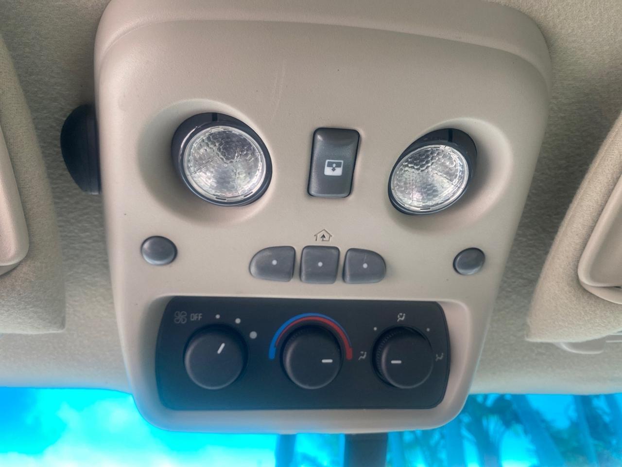 2002 Cadillac Escalade LOW MILES 67,881 1 OWNER Pompano Beach FL