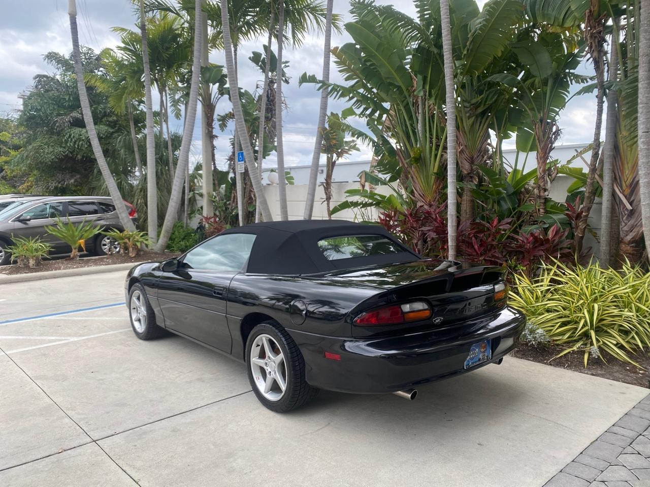 2002 Chevrolet Camaro Z28 CONV 6 SPD LOW MILES 29,016 Pompano Beach FL