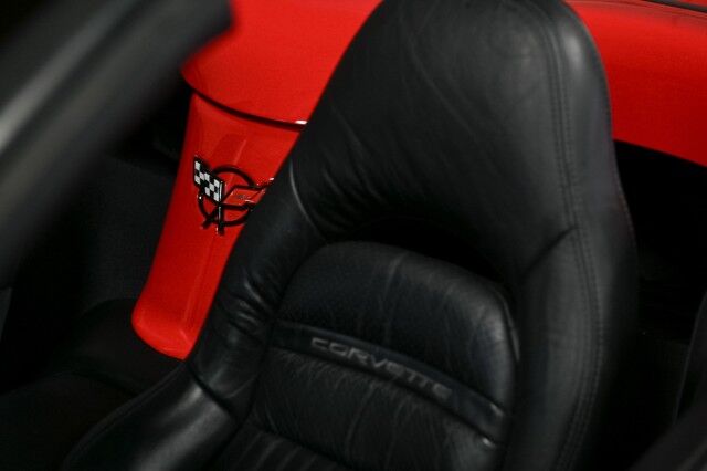 2002 Chevrolet Corvette 2dr Convertible Chicago IL