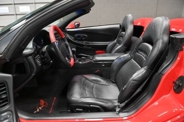 2002 Chevrolet Corvette 2dr Convertible Chicago IL
