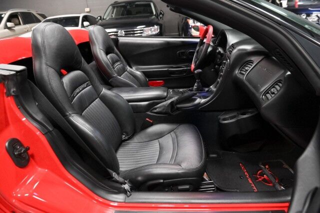 2002 Chevrolet Corvette 2dr Convertible Chicago IL