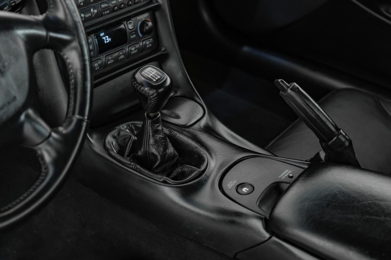 2002 Chevrolet Corvette Z06 HEADUP DISPLAY LEATHER SEATS BOSE SOUND CRUISE CONTROL ALLOY WHEELS Carrollton TX