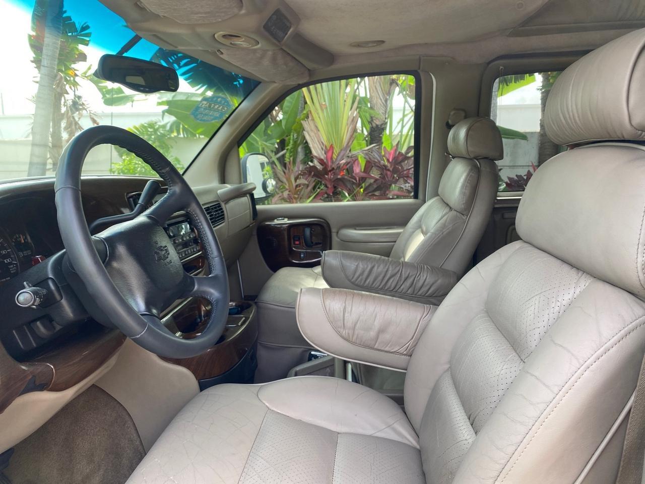 2002 Chevrolet Express Van HI TOP EXPLORER CONV Pompano Beach FL