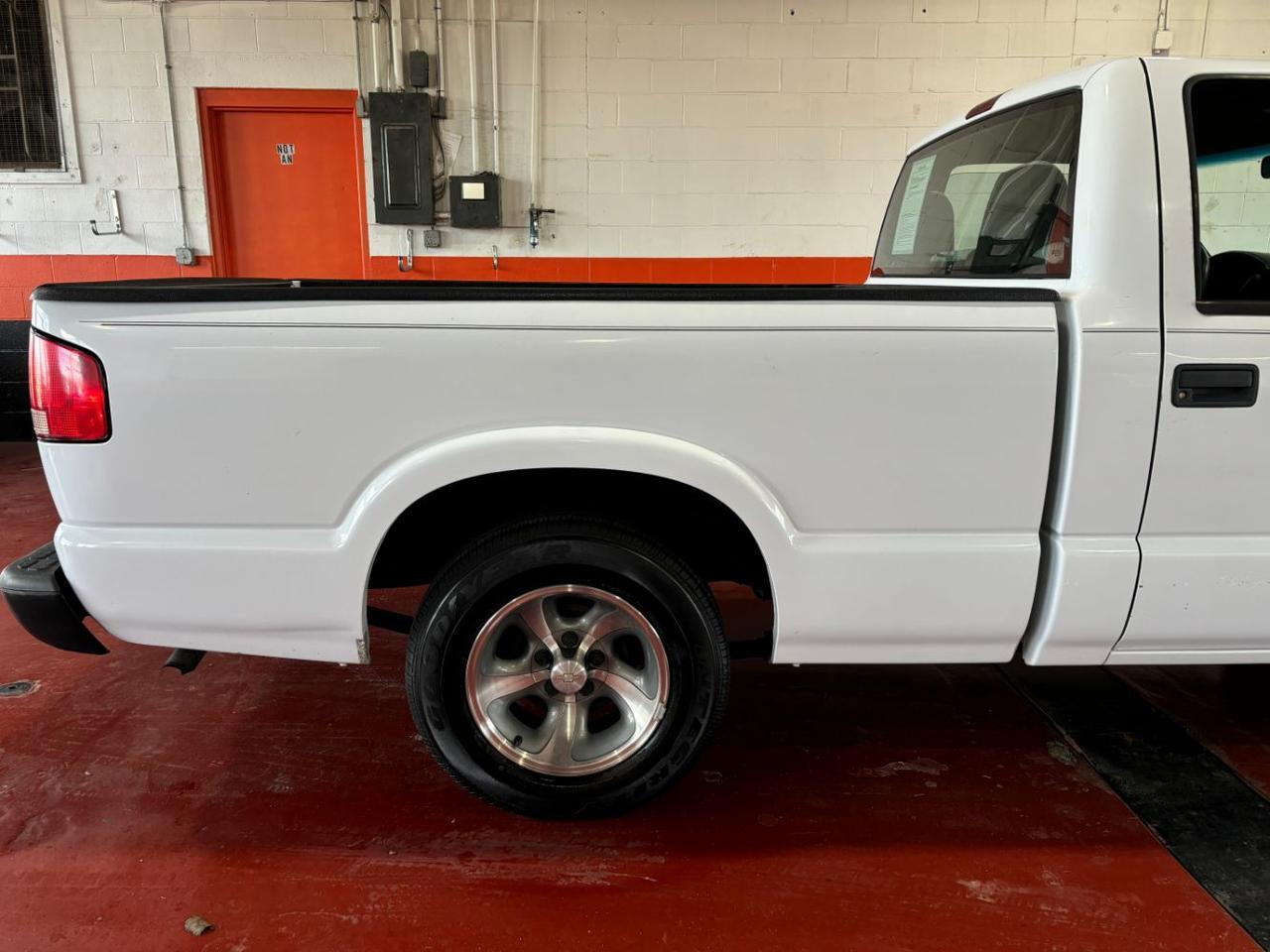 2002 Chevrolet S-10 Ext. Cab Franklin OH