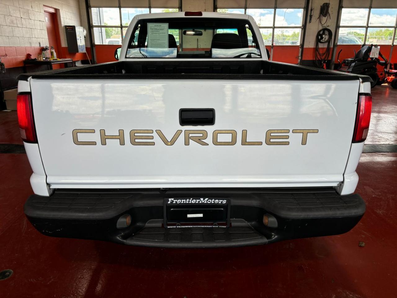 2002 Chevrolet S-10 Ext. Cab Franklin OH