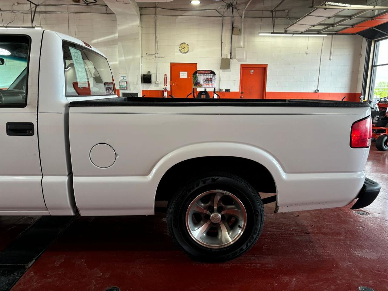 2002 Chevrolet S-10 Ext. Cab Franklin OH