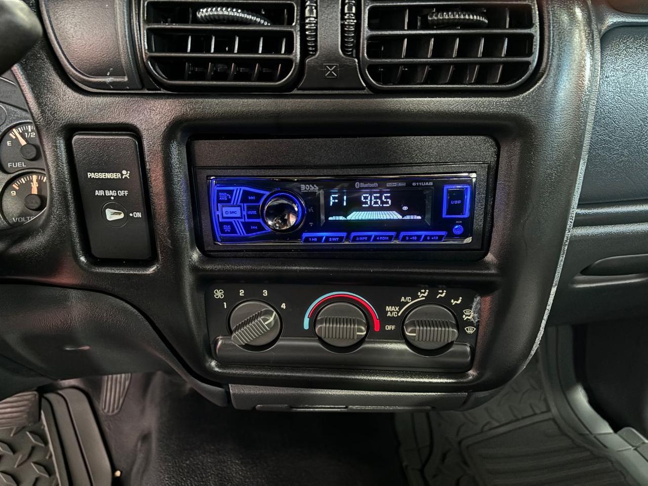 2002 Chevrolet S-10 Ext. Cab Franklin OH
