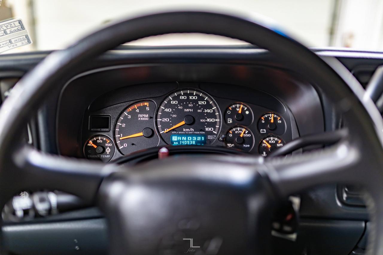 2002 Chevrolet Silverado 2500 4x4 Ext Cab LS Longbox Diesel Red Deer AB