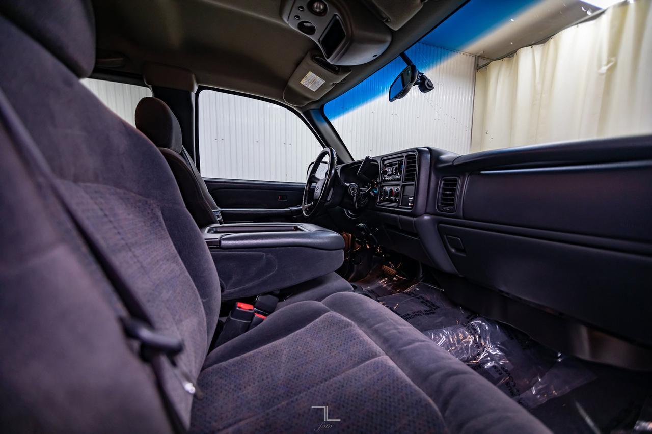 2002 Chevrolet Silverado 2500 4x4 Ext Cab LS Longbox Diesel Red Deer AB