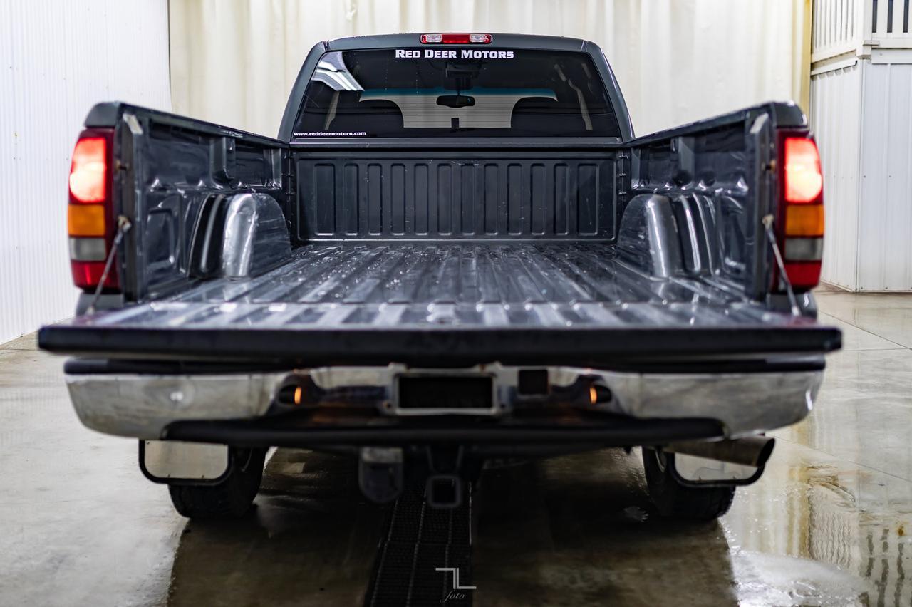 2002 Chevrolet Silverado 2500 4x4 Ext Cab LS Longbox Diesel Red Deer AB