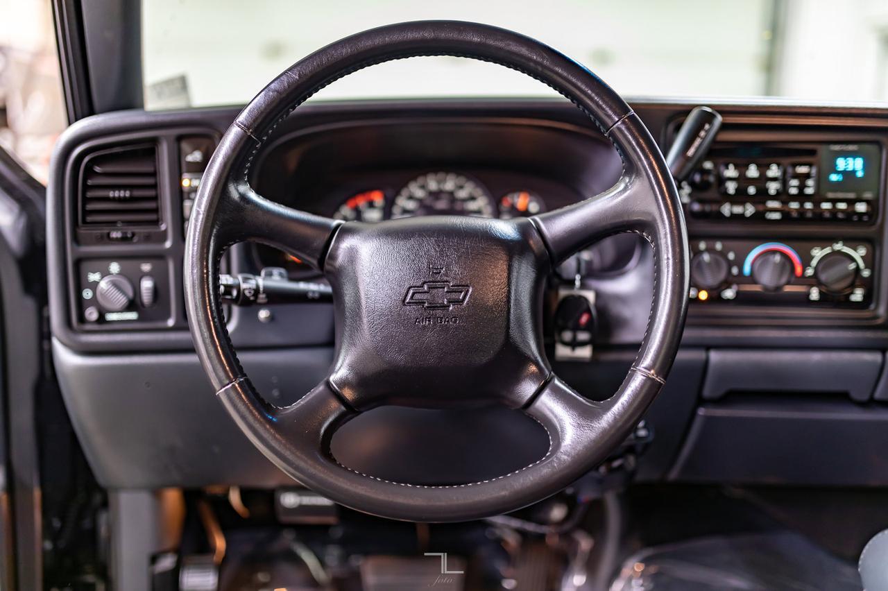 2002 Chevrolet Silverado 2500 4x4 Ext Cab LS Longbox Diesel Red Deer AB