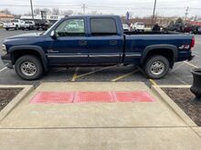 2002_Chevrolet_Silverado 2500HD_LS Crew Cab Short Bed 4WD_ Jacksonville IL