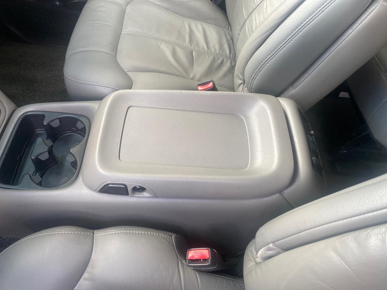 2002 Chevrolet Suburban LT LOW MILES 60,399 1 OWNER Pompano Beach FL
