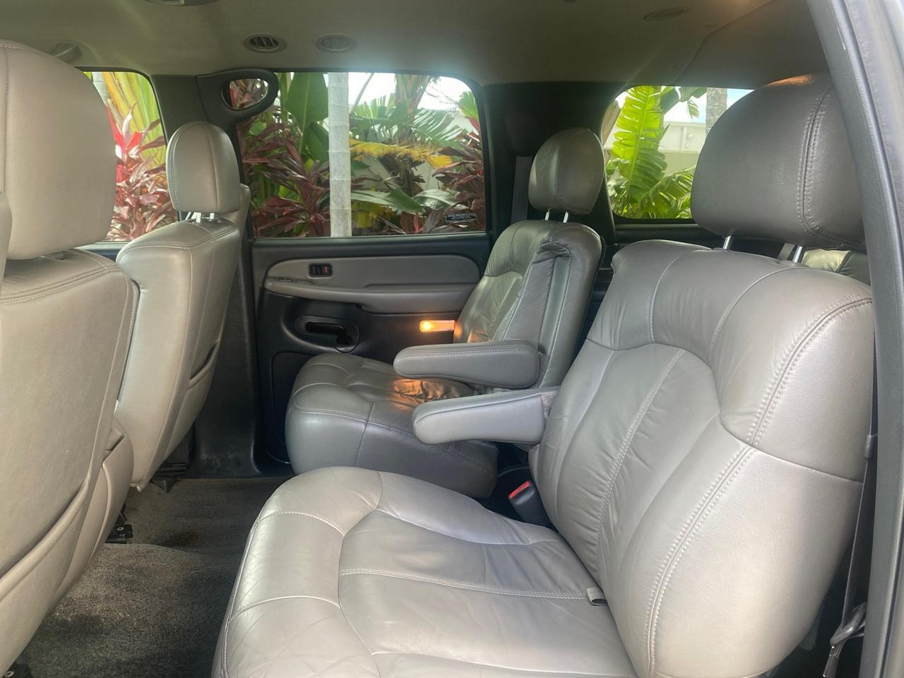 2002 Chevrolet Suburban LT LOW MILES 60,399 1 OWNER Pompano Beach FL