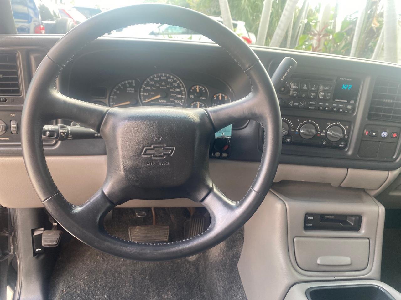 2002 Chevrolet Suburban LT LOW MILES 60,399 1 OWNER Pompano Beach FL