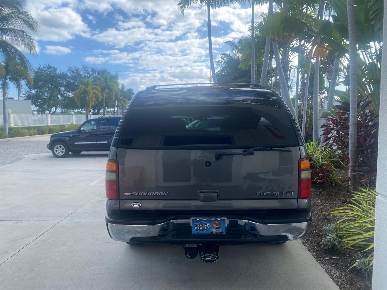2002 Chevrolet Suburban LT LOW MILES 60,399 1 OWNER Pompano Beach FL
