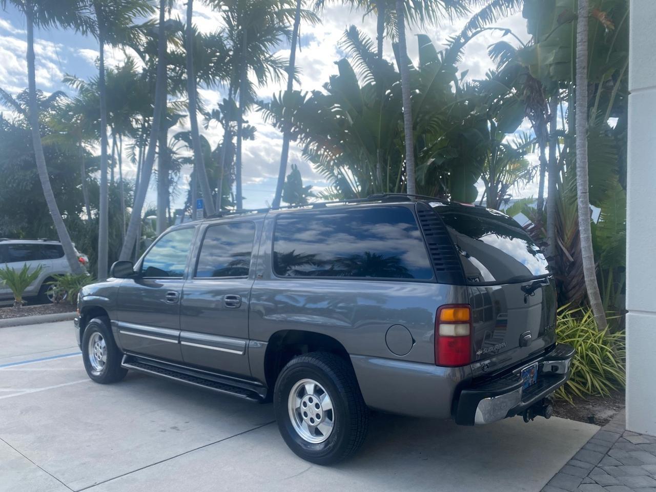 2002 Chevrolet Suburban LT LOW MILES 60,399 1 OWNER Pompano Beach FL
