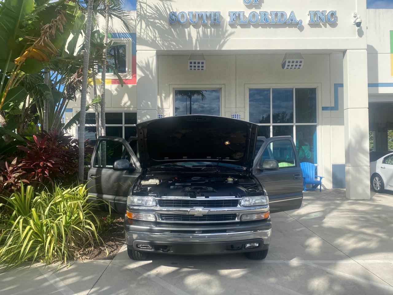 2002 Chevrolet Suburban LT LOW MILES 60,399 1 OWNER Pompano Beach FL