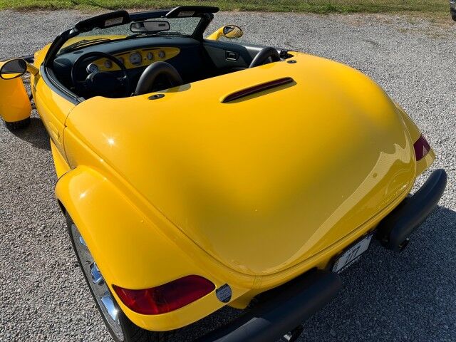 2002 Chrysler Prowler photo 15