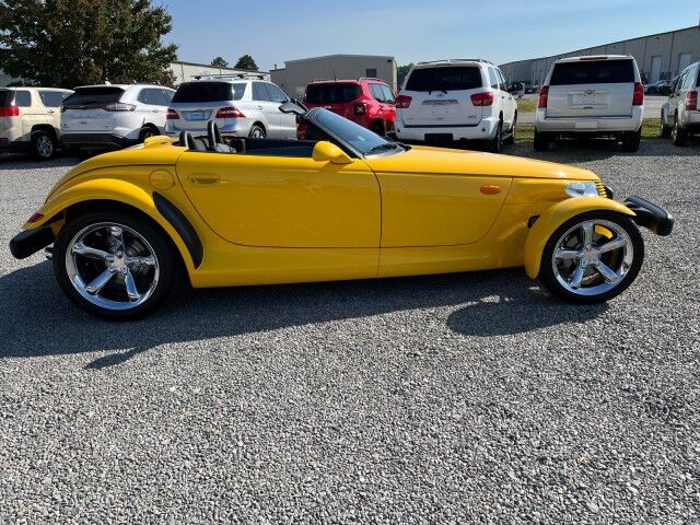 2002 Chrysler Prowler photo 5