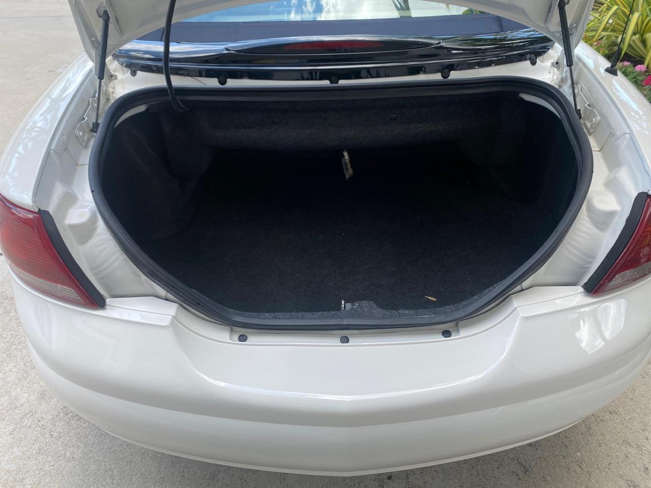 2002 Chrysler Sebring Limited FL LOW MILES 34,440 Pompano Beach FL