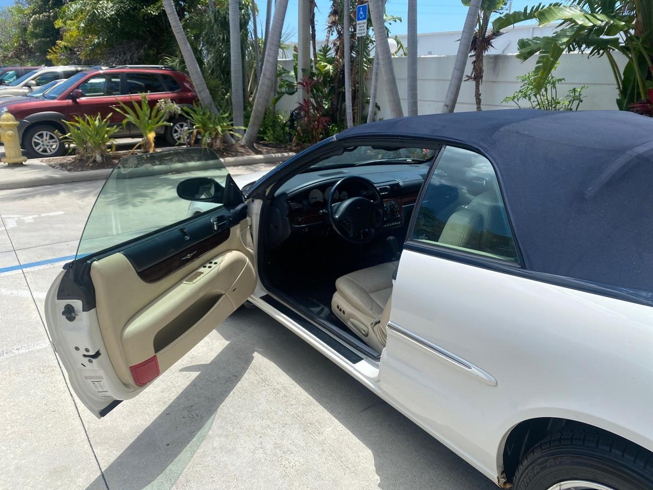 2002 Chrysler Sebring Limited FL LOW MILES 34,440 Pompano Beach FL