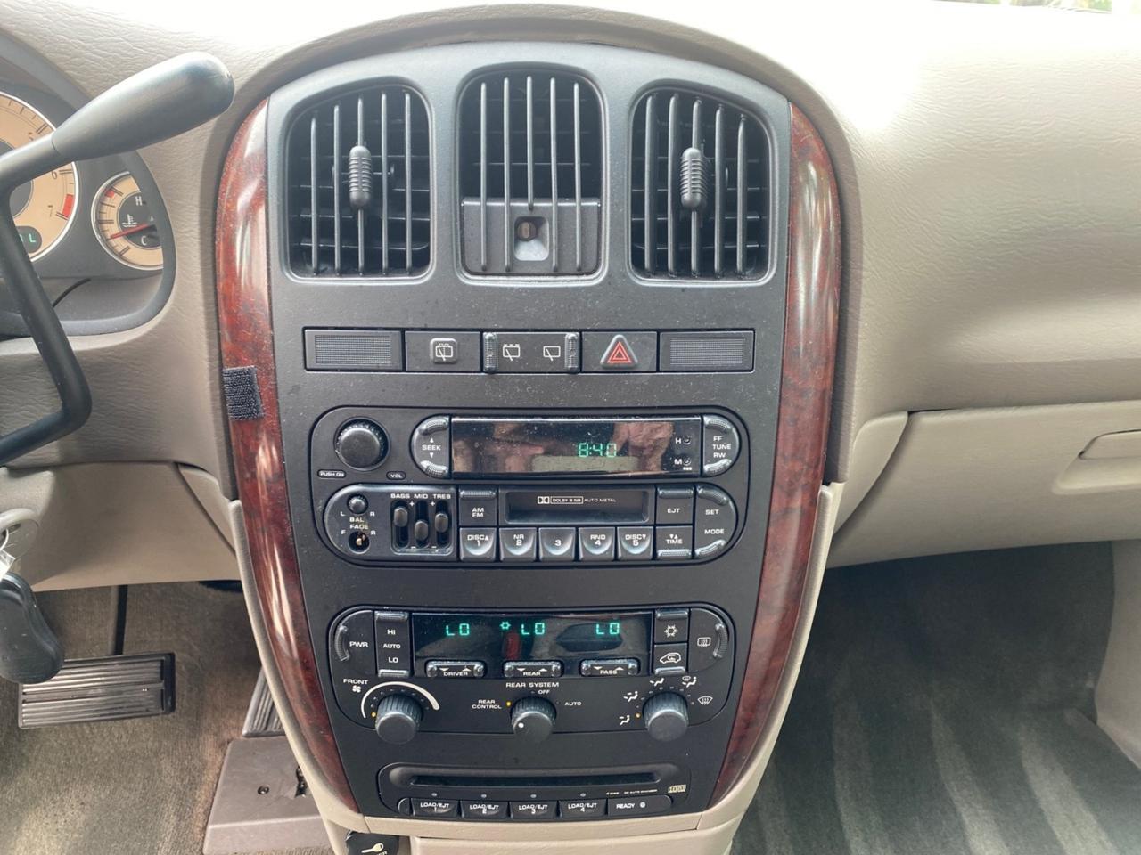 2002 Chrysler Town & Country Limited LOW MILES 54,870 Pompano Beach FL