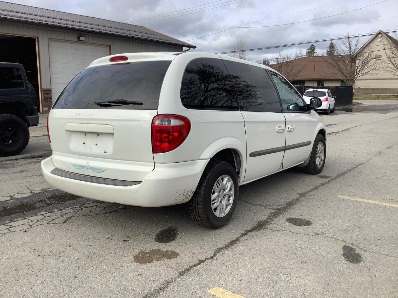 2002 Dodge Caravan Sport
