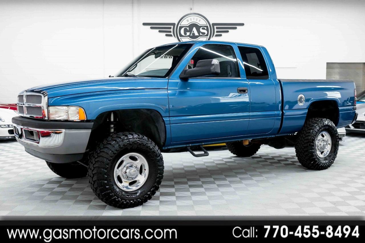 2002 Dodge Ram 2500's photo
