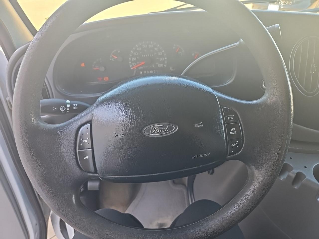2002 Ford E-350SD XLT West Burlington IA