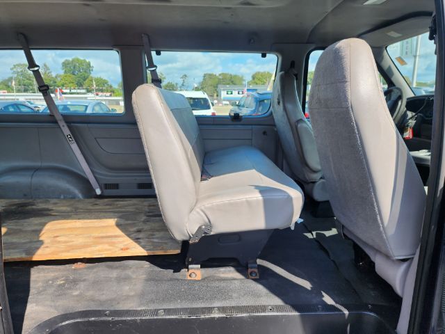 2002 Ford Econoline Wagon E-350 XL Super Duty East Islip NY