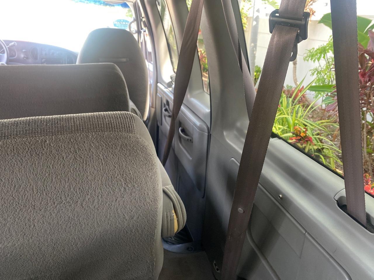 2002 Ford Econoline Wagon XLT 15 PASSENGER FLORIDA Pompano Beach FL