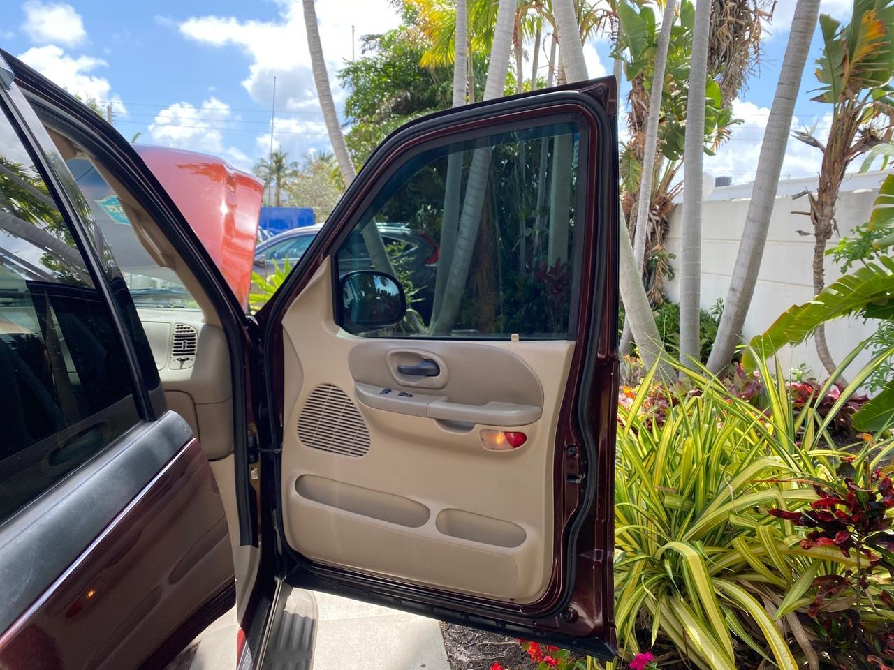 2002 Ford F-150 CREW CAB King Ranch LOW MILES 56,886 Pompano Beach FL
