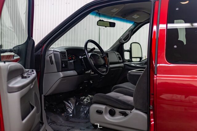 2002 Ford F-350 4x2 Super Cab XLT Short Box Red Deer AB