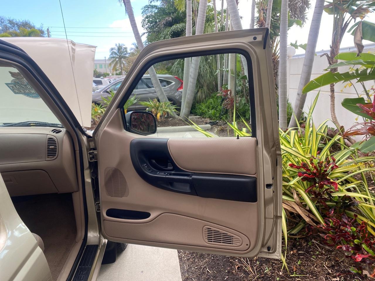 2002 Ford Ranger XLT LOW MILES 62,461 1 OWNER Pompano Beach FL
