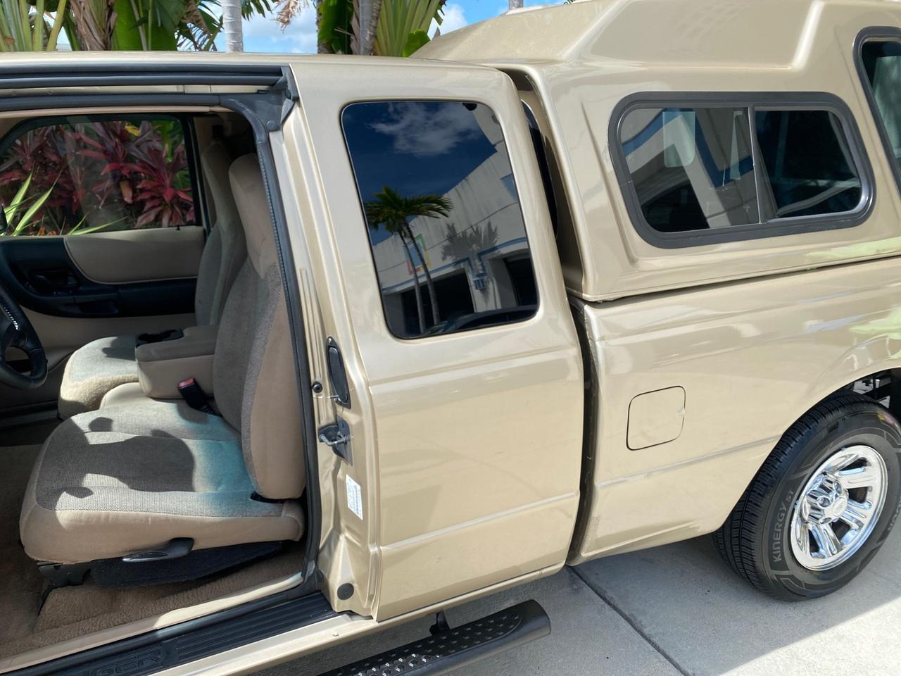 2002 Ford Ranger XLT X CAB CAMPER TOP LOW MILES 49,062 Pompano Beach FL