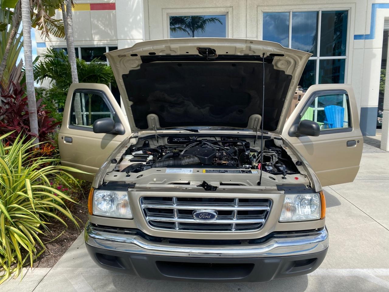 2002 Ford Ranger XLT X CAB CAMPER TOP LOW MILES 49,062 Pompano Beach FL