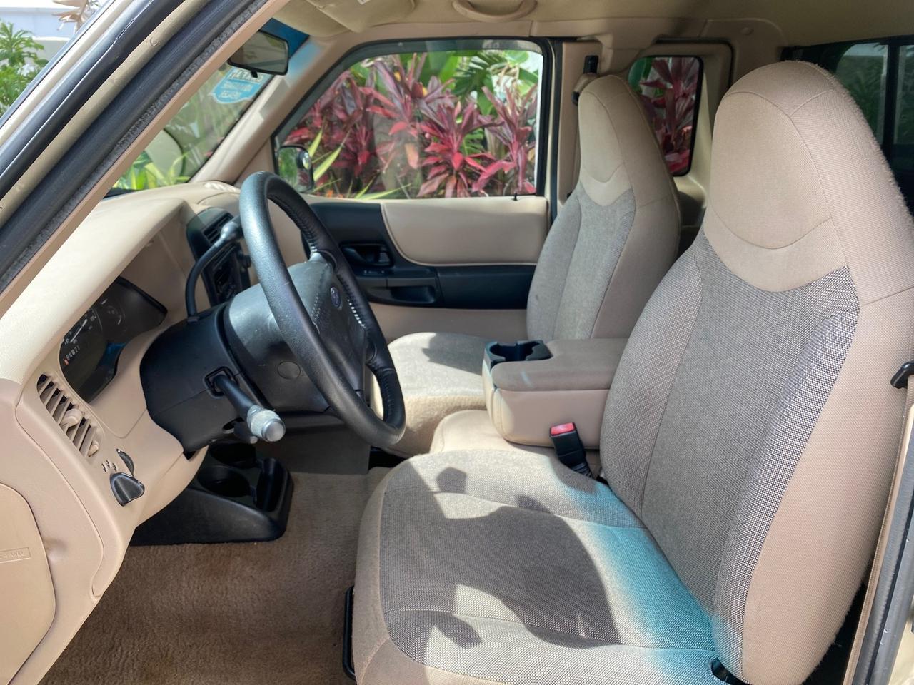 2002 Ford Ranger XLT X CAB CAMPER TOP LOW MILES 49,062 Pompano Beach FL