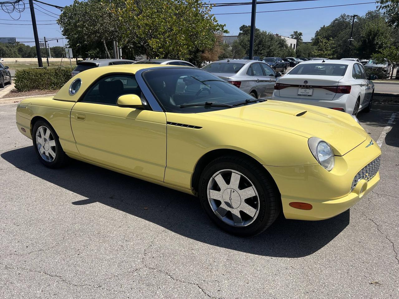 2002 Ford Thunderbird Base