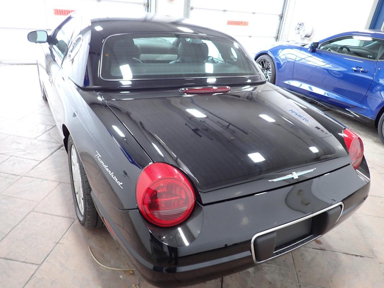 2002 Ford Thunderbird DELUXE CONVERTIBLE HARD TOP LEATHER Listowel ON