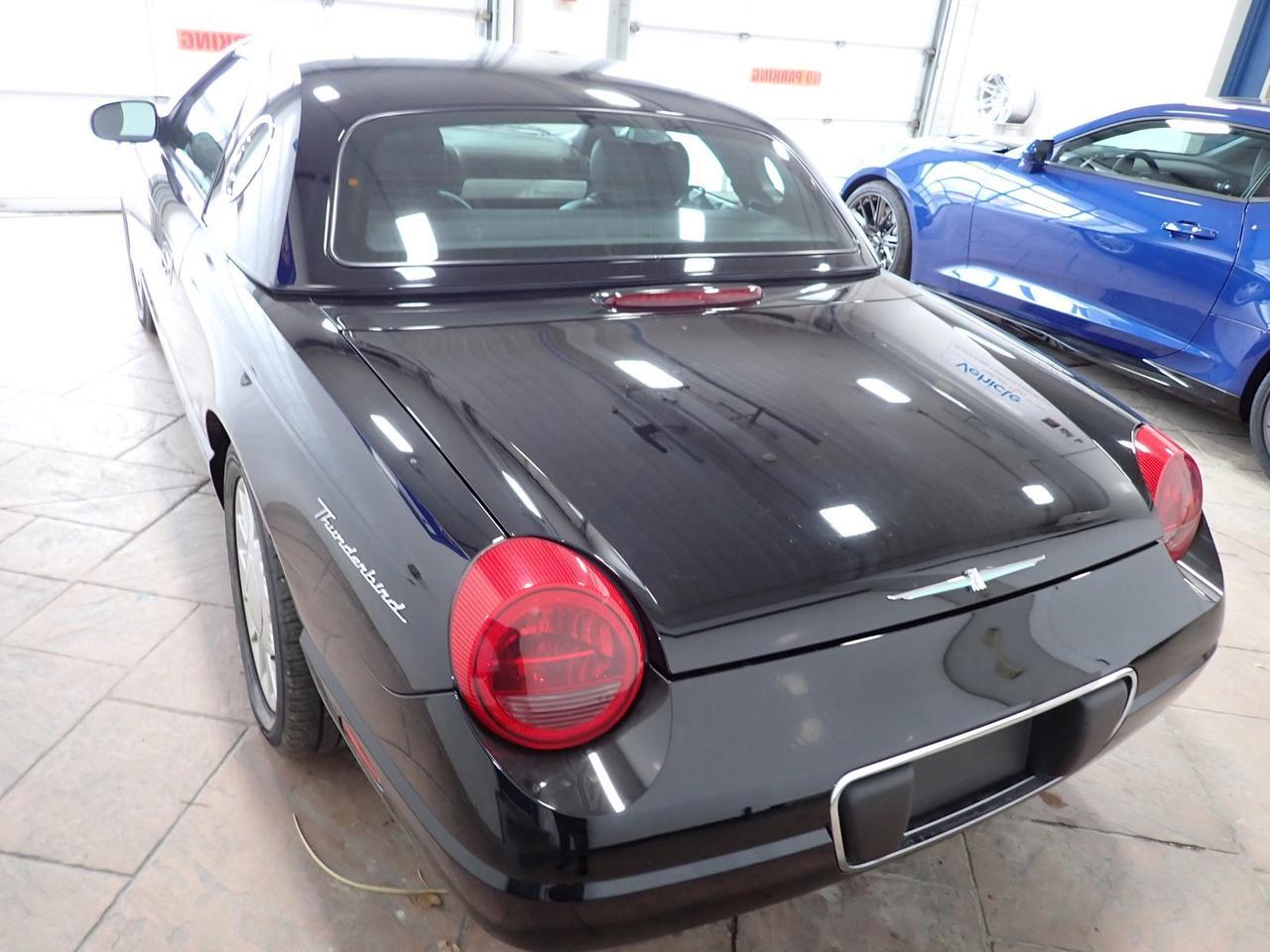 2002 Ford Thunderbird DELUXE CONVERTIBLE HARD TOP LEATHER Listowel ON