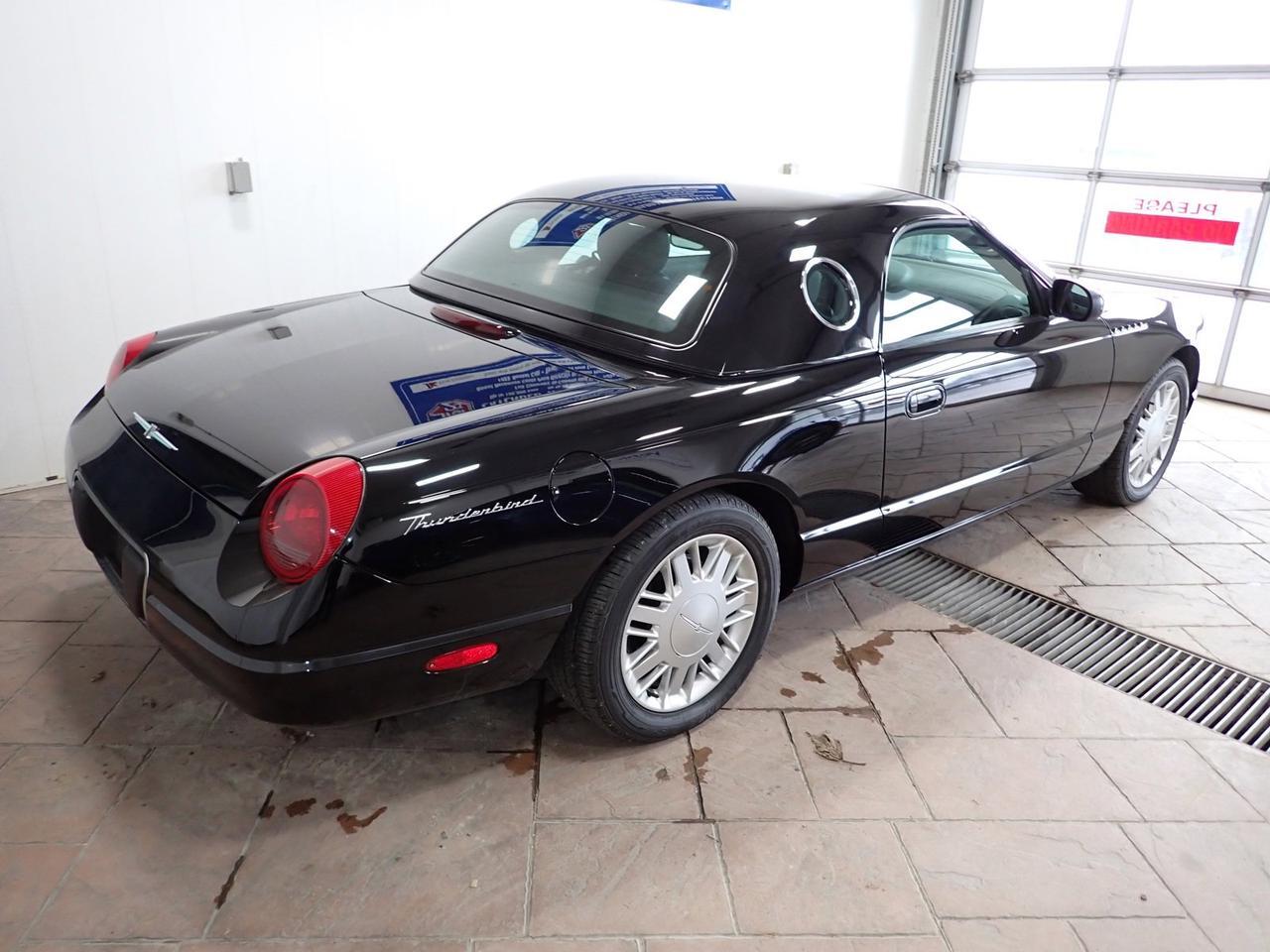 2002 Ford Thunderbird DELUXE CONVERTIBLE HARD TOP LEATHER Listowel ON