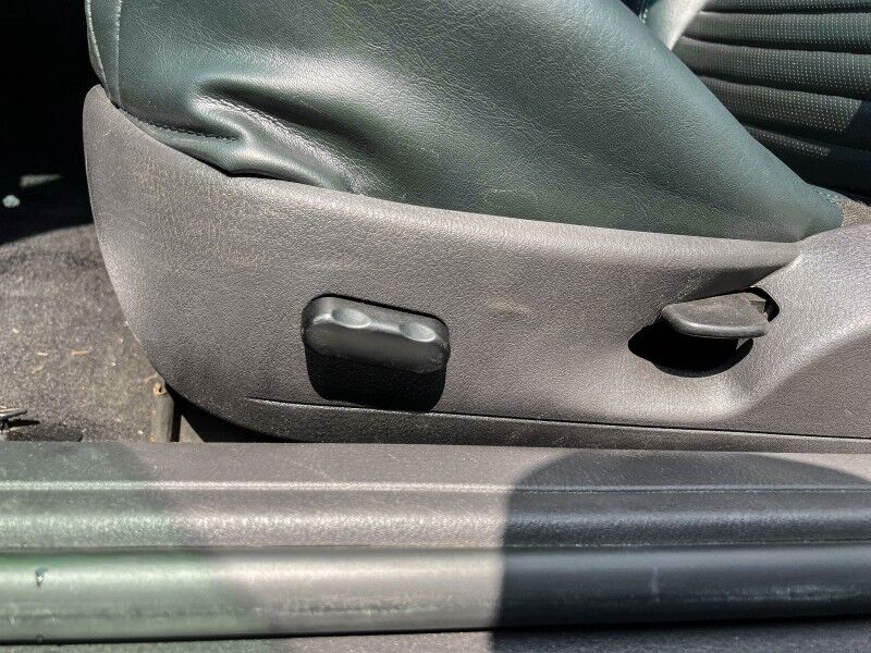 2002 Ford Thunderbird Deluxe Wilmington NC